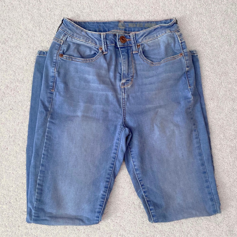 SO Women Contemporary High Rise Jeans Size 5
